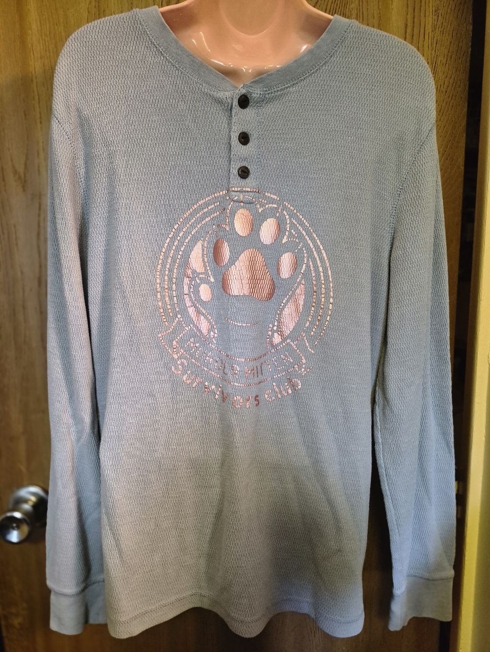 Murder Mittens Survivors Club Light  Blue Thermal Waffle Knit Henley M Cat Shirt